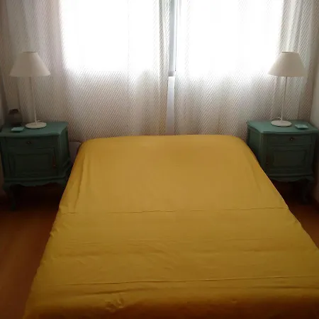 Apartamento Moderno Na Alta De * ליסבון